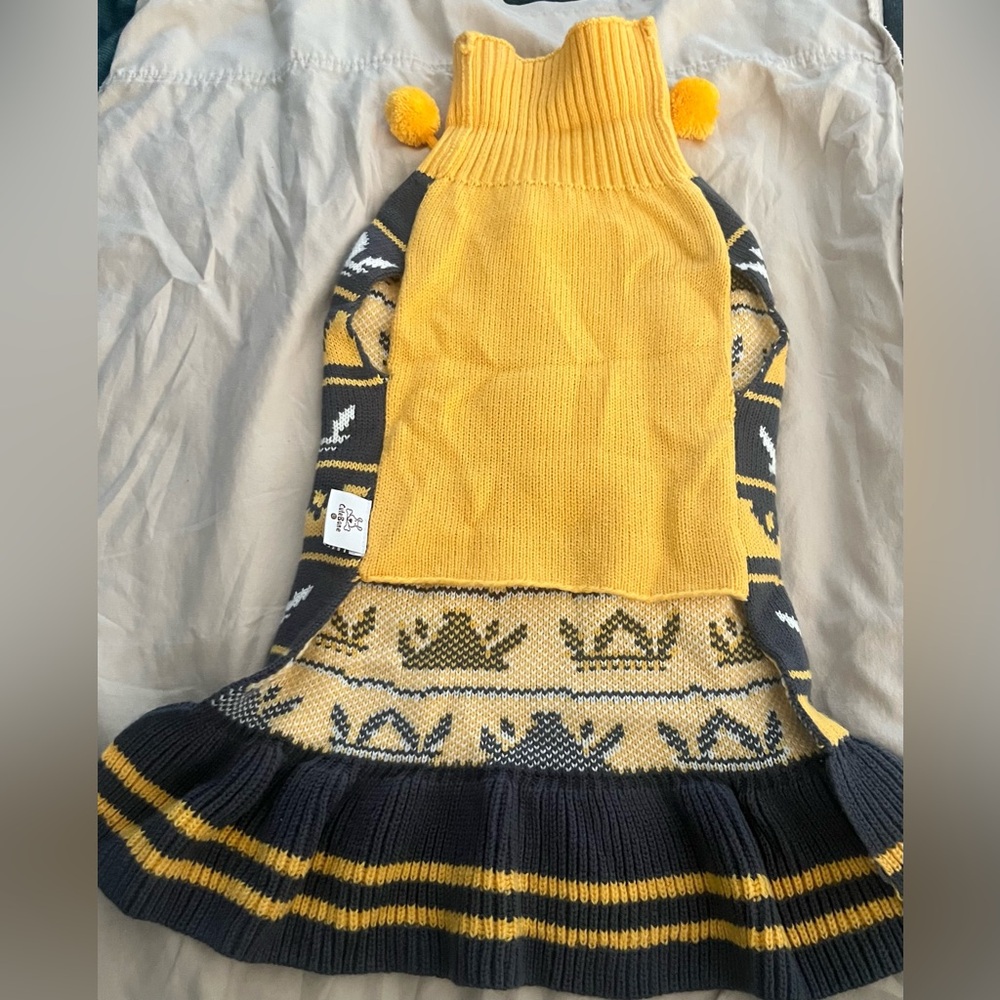 Cute dog sweater for winter time nice and warm yellow and brown X large - Picture 6 of 9